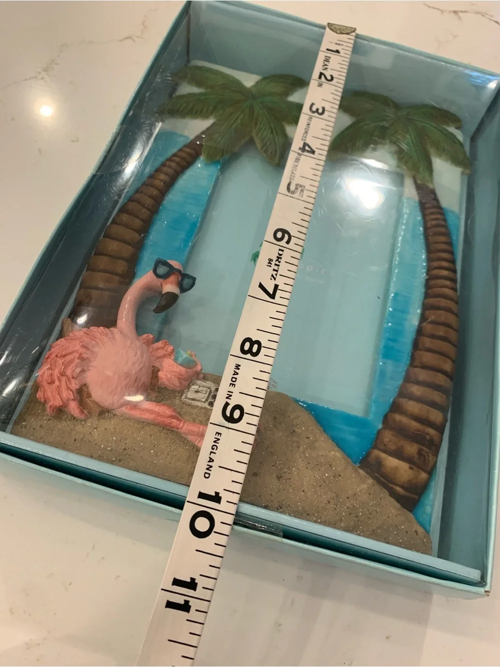 Flamingo Picture Frame 3D Scene Magnetic Frame Holds A 4” x 6” Photo NEW